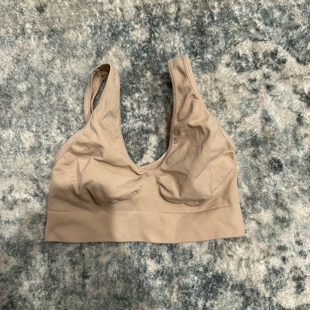 Sports bra